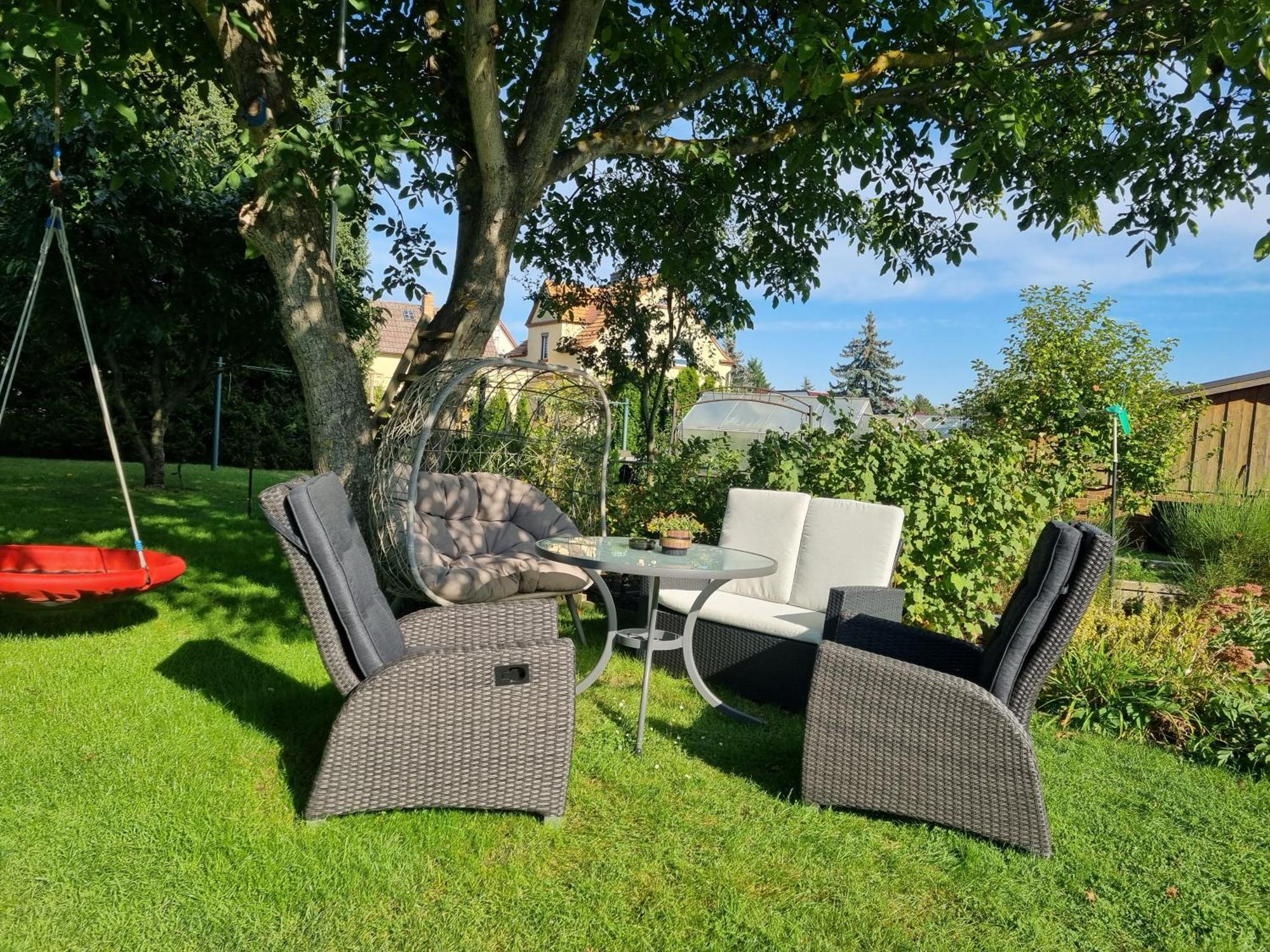 Ferienwohnung *Zur Weinbergstrasse* Lauta Bagian luar foto